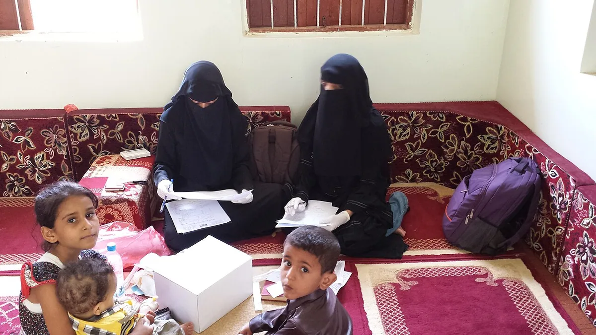 H1N1 Outbreak- Contact Tracing - Yemen (17029294446)